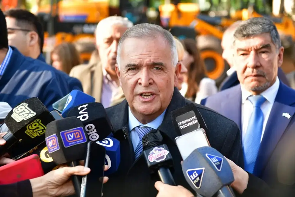 “No hay cobertura para nadie, si no dan explicaciones creíbles, vamos a intervenir Alberdi”, afirmó Jaldo
