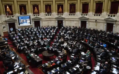 La oposición aprobó aumento de haberes y bono a jubilados y la prórroga de la moratoria previsional