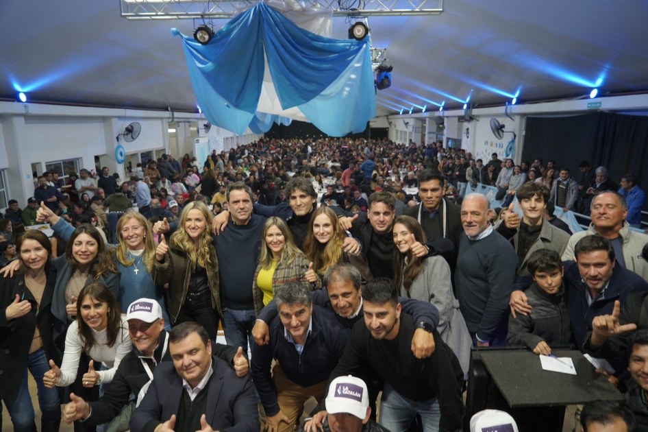 La Libertad Avanza mostró fuerza en un un multitudinario acto en Banda del Río Salí
