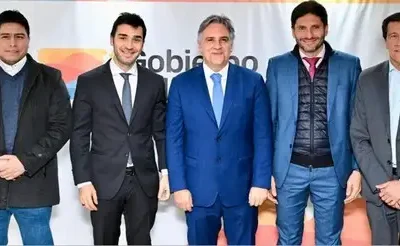 Cinco gobernadores arman un frente electoral para competir contra Milei en las elecciones