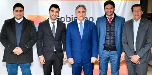 Cinco gobernadores arman un frente electoral para competir contra Milei en las elecciones