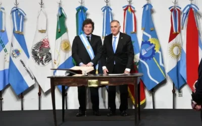 “Necesitamos que el Presidente nos confirme que viene el 9 de Julio y a qué hora”, dijo Jaldo