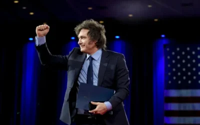 Milei llegó a Estados Unidos y hoy se reunirá con Donald Trump