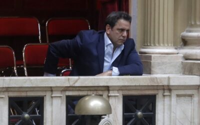 Catalán choca con los Menem y enfrenta el desafío de blindar los vetos de Milei