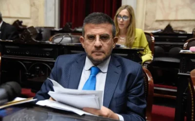 Carlos Cisneros presentó una cuestión de privilegio contra “Pirincho” Jiménez