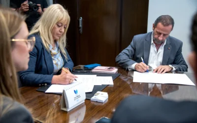 Luego de una semana de tensión, Chahla acordó con los empresarios y se normaliza el transporte público en Capital