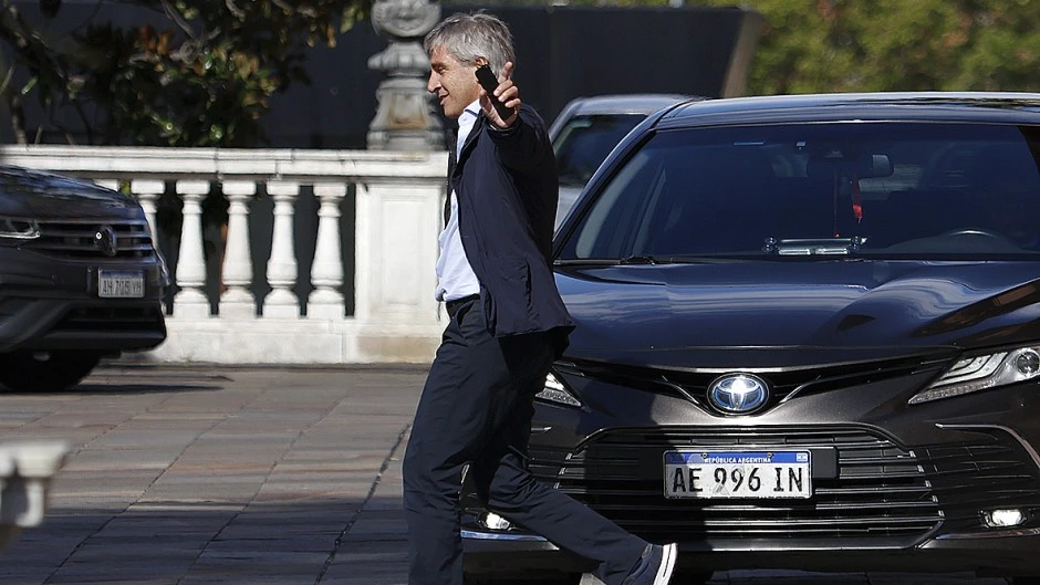 La nafta superó los 2.000 pesos el litro y empuja la inflación por arriba del 3 por ciento mensual