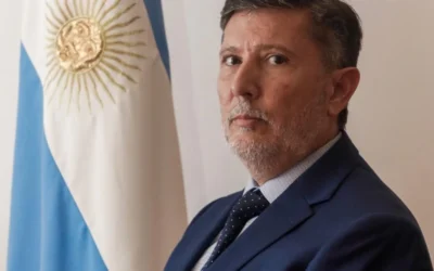 Gesto de respaldo de la CIA al hombre de Caputo en la SIDE, en medio del avance de los Menem