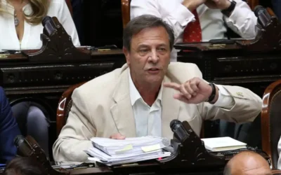Zago pidió la renuncia de Adorni: “Tiene que dar un paso al costado y no perjudicar al Gobierno”
