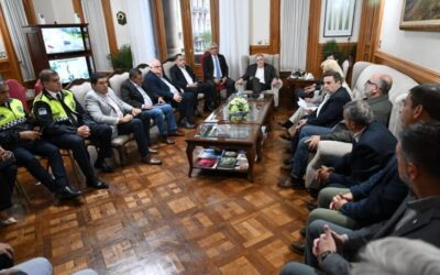 El Gobernador encabeza una reunión del Comité de Emergencia