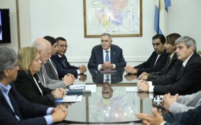 “Nos hacemos cargo”: diez mil familias afectadas por las inundaciones no pagarán el servicio de luz por seis meses