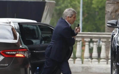 Caputo admite el freno de la economía y debaten medidas para reactivar