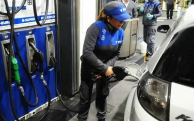 YPF aumenta un 1% sus combustibles y extiende el sistema de “buffer” para contener la volatilidad de precios
