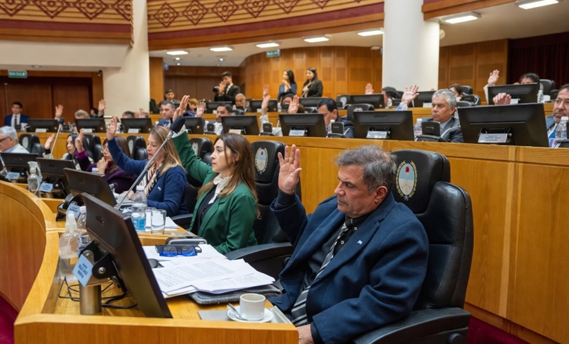 Con fuertes críticas opositoras, la Legislatura avaló la designación de Ingrid Lausberg en el Ersept