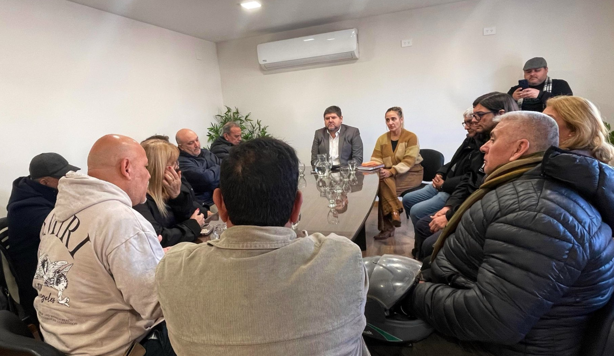 Carlos Ale se reunió con el sindicato de Empleados Municipales y pedirá el tratamiento urgente del proyecto de receso invernal