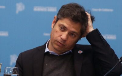 Una encuesta revela que el 79,6% de los bonaerenses le exige a Kicillof aplicar “motosierra” al gasto político