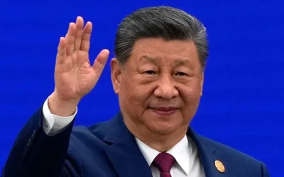 China baja el tono frente a las alarmas por la IA